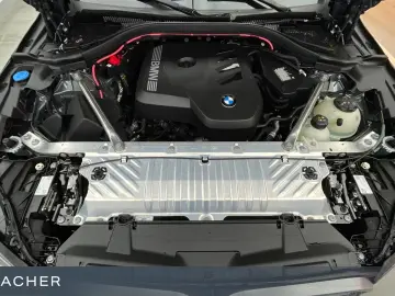BMW X3 20 xDrive A Navi AHK elSportsitze