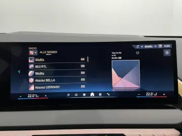 BMW X3 20 xDrive RFK AHK DAB NAVI LED Komfortzg.