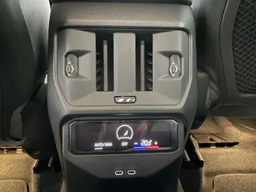 BMW X3 20 xDrive RFK AHK DAB NAVI LED Komfortzg.