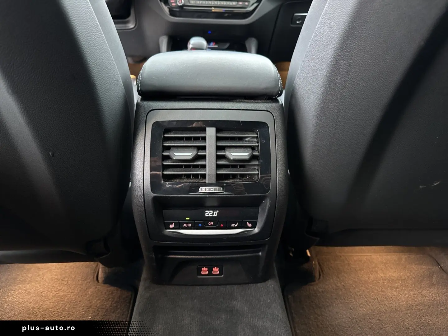 BMW X4 M AHK Laser 360  HEAD-UP SITZBELÜFT PANO RFK