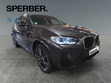 BMW X4 M40d 20 Zoll Panoram Sitzbelüftung Laser