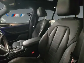 BMW X4 M40d 20 Zoll Panoram Sitzbelüftung Laser