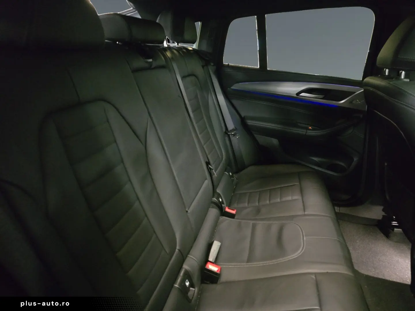 BMW X4 M40d 20 Zoll Panoram Sitzbelüftung Laser