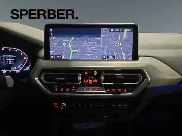 BMW X4 M40d 20 Zoll Panoram Sitzbelüftung Laser