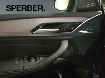 BMW X4 M40d 20 Zoll Panoram Sitzbelüftung Laser