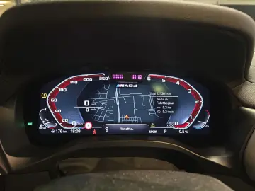 BMW X4 M40d 20 Zoll Panoram Sitzbelüftung Laser