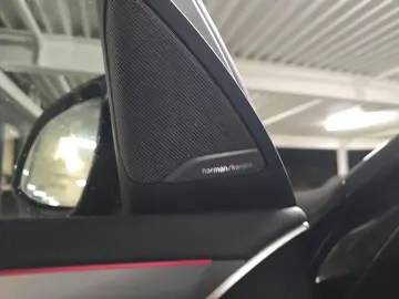 BMW X4 M40d 20 Zoll Panoram Sitzbelüftung Laser