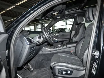 BMW X5 M60i xDrive M Sport HUD PANO ACC AHK 360 KAM