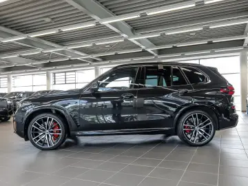 BMW X5 M60i xDrive M Sport HUD PANO ACC AHK 360 KAM