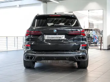 BMW X5 M60i xDrive M Sport HUD PANO ACC AHK 360 KAM