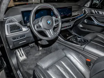 BMW X5 M60i xDrive M Sport HUD PANO ACC AHK 360 KAM