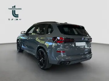 BMW X5 M60i Sky Lounge MSport Pro Massage