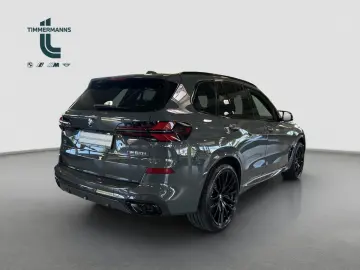 BMW X5 M60i Sky Lounge MSport Pro Massage