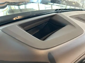 BMW X5 M60i Sky Lounge MSport Pro Massage