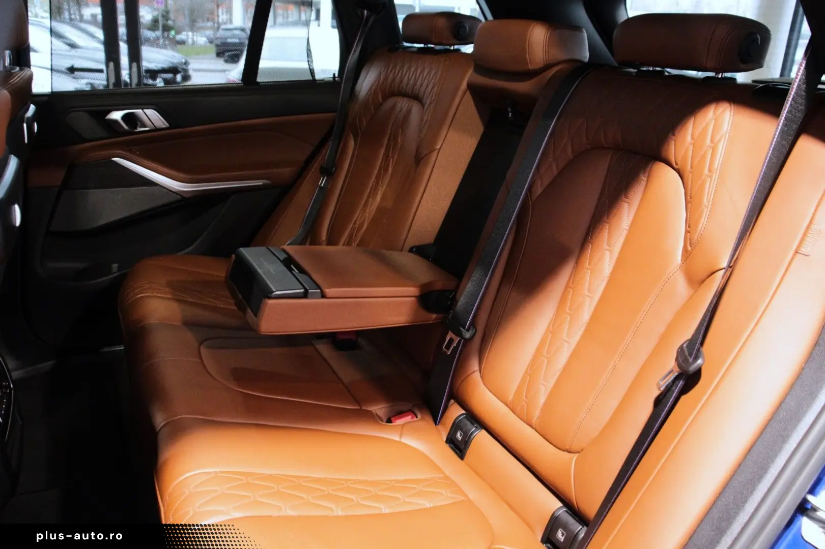 BMW X5 M60i LCI xDrive  V8 Marina Bay Pano Tartufo