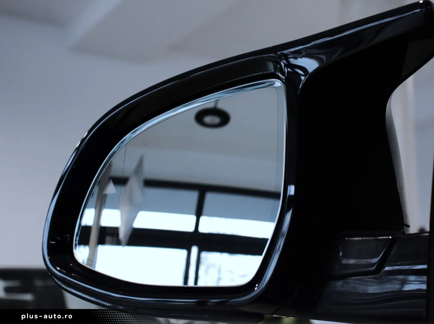 BMW X5 M60i LCI xDrive  V8 Marina Bay Pano Tartufo