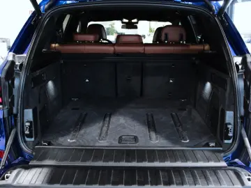 BMW X5 M60i LCI xDrive  V8 Marina Bay Pano Tartufo