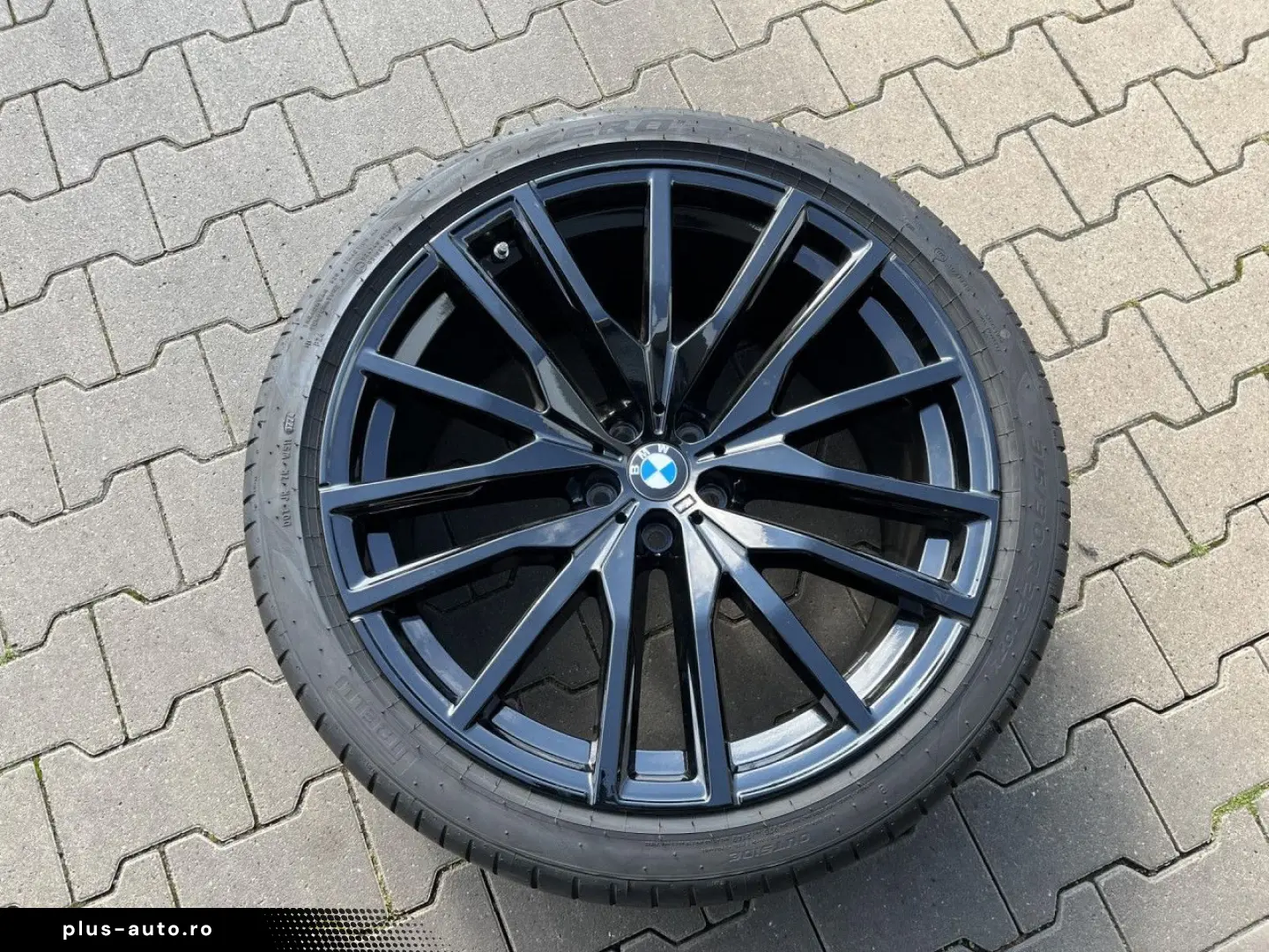 BMW X5 M60i xD M Sport Pro 22  H K AdLED Massage HUD