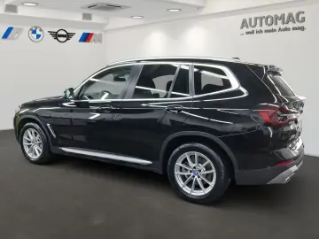 BMW X3 xDrive30e Panorama Sportsitze ParkAss Multifu