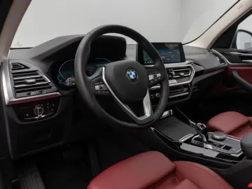 BMW X3 xD20i Panorama 360 DAB LED Sport Leder 18Zoll
