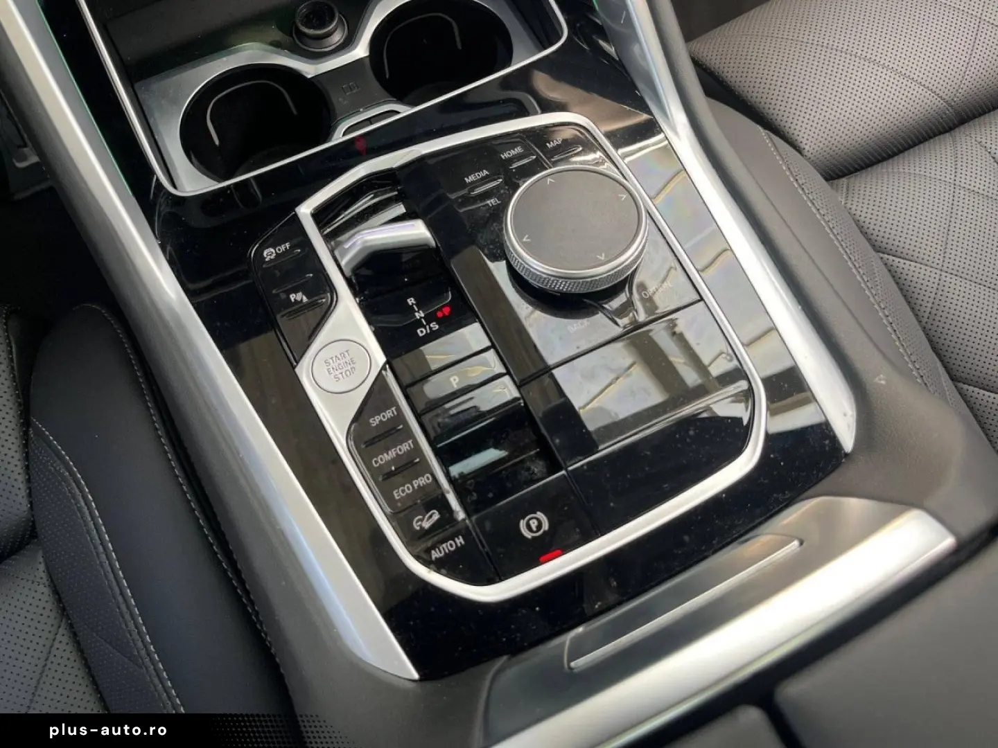 BMW X6 M60i xDr M SPORT PRO SoftCl AHK Pano StHz B&W