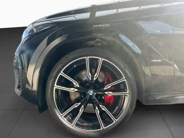 BMW X6 M60i xDr M SPORT PRO SoftCl AHK Pano StHz B&W