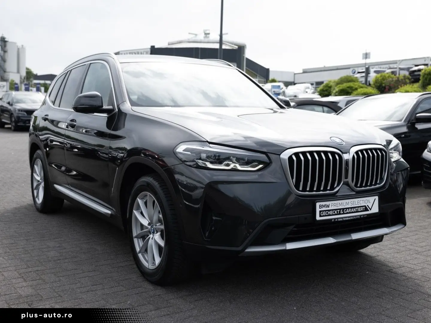 BMW X3 xDrive 30e FACEL. PANO AHK HUD 360  LED W-LAN