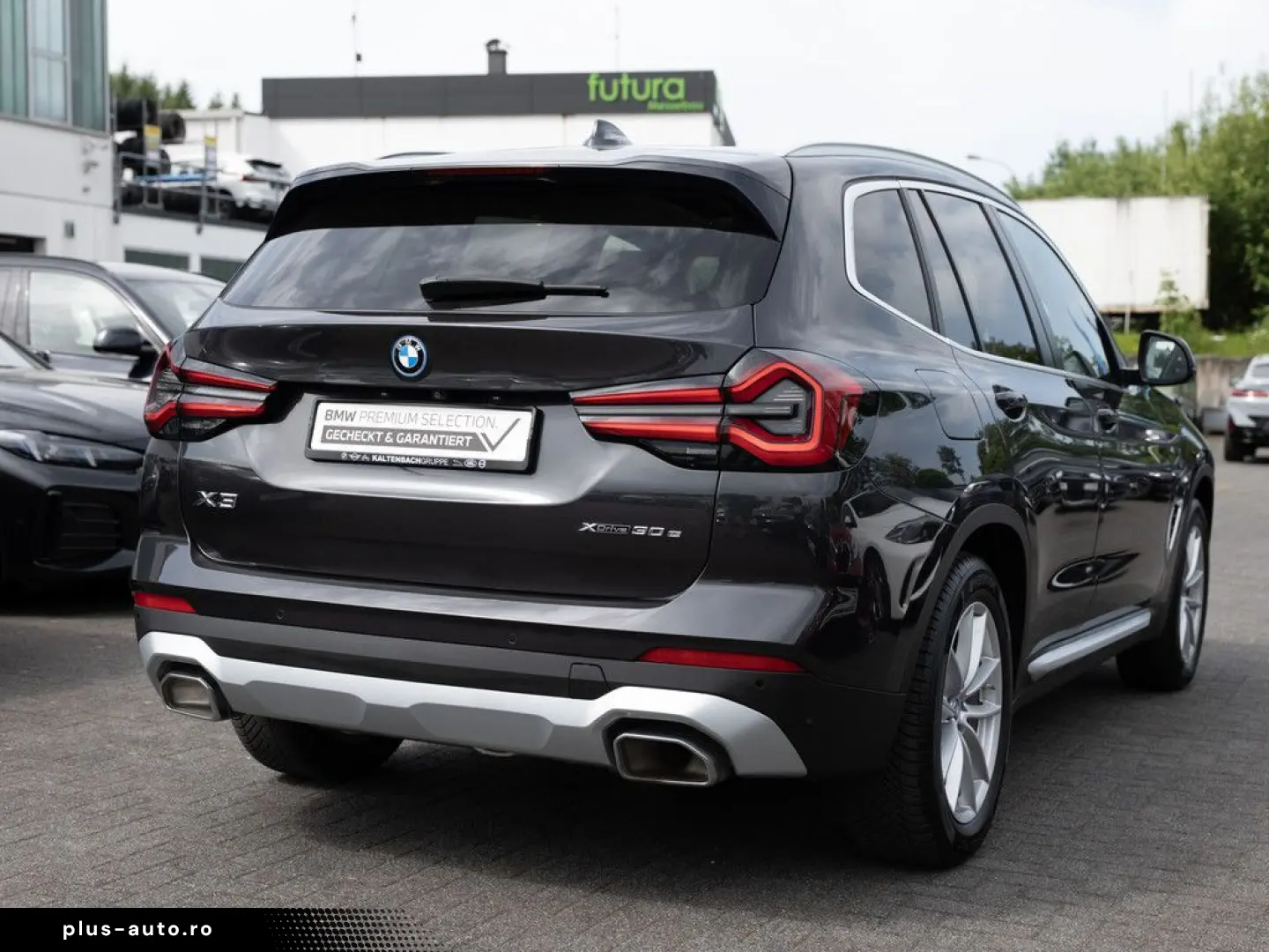 BMW X3 xDrive 30e FACEL. PANO AHK HUD 360  LED W-LAN