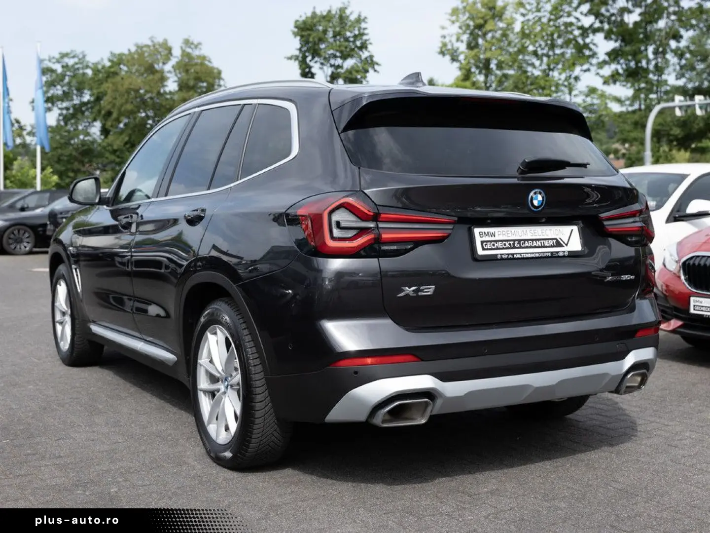 BMW X3 xDrive 30e FACEL. PANO AHK HUD 360  LED W-LAN