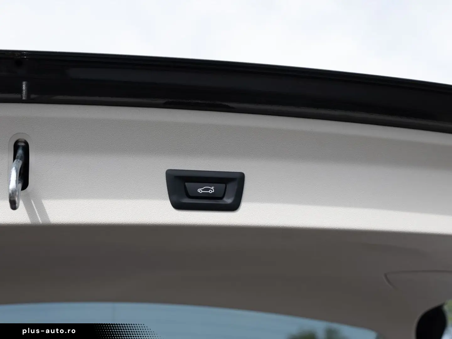 BMW X3 xDrive 30e FACEL. PANO AHK HUD 360  LED W-LAN