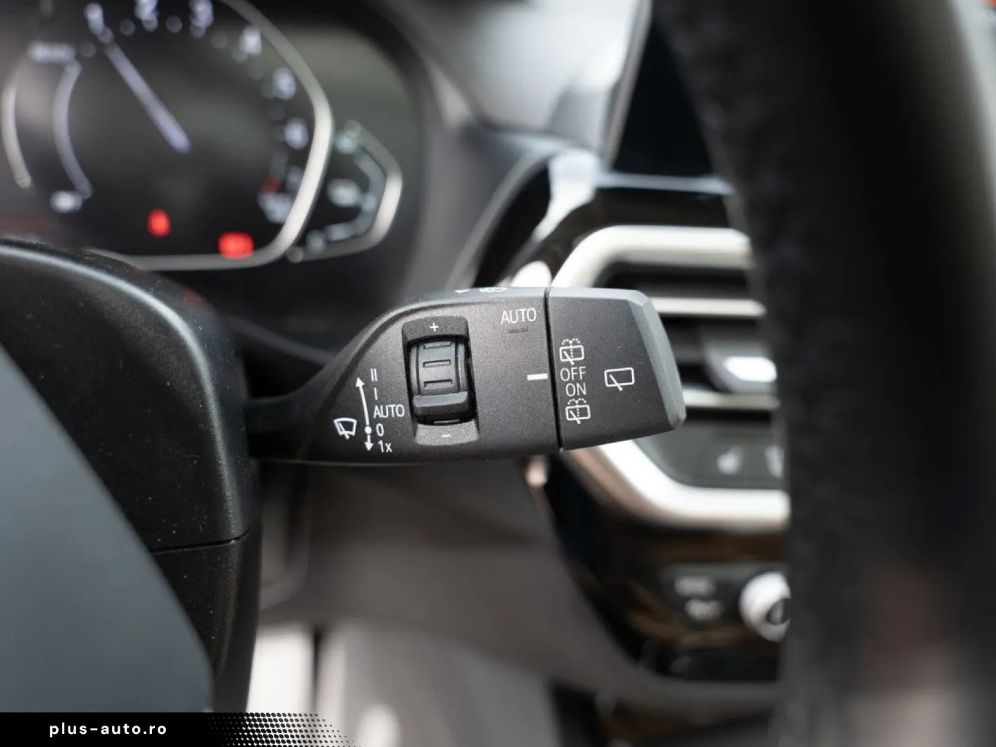 BMW X3 xDrive 30e FACEL. PANO AHK HUD 360  LED W-LAN