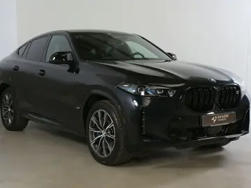 BMW X6 M60i xDr NP 147270.-! AHK Panorama Standh B&W