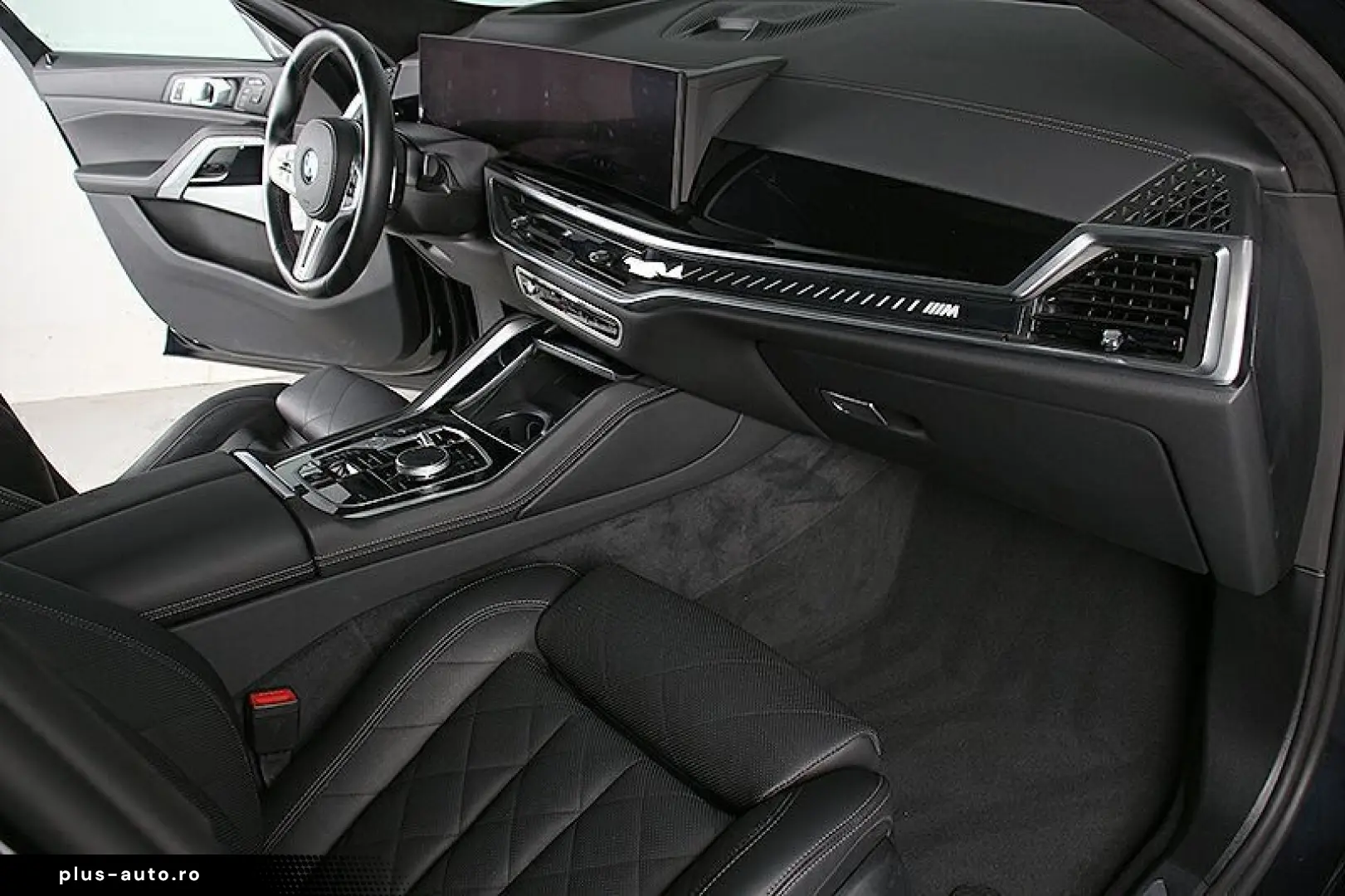 BMW X6 M60i xDr NP 147270.-! AHK Panorama Standh B&W