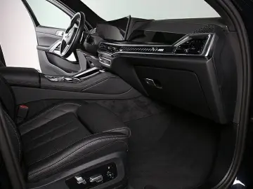 BMW X6 M60i xDr NP 147270.-! AHK Panorama Standh B&W