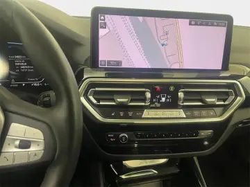 BMW X3 xDrive30e Aut Innovation Pano HiFi Memory HUD