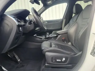 BMW X3 xDrive 20i M-Sport AHK Pano Leder DigitCockpi