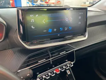 PEUGEOT 208 1.2 Style Automatik Spurassist Einparkhilfe