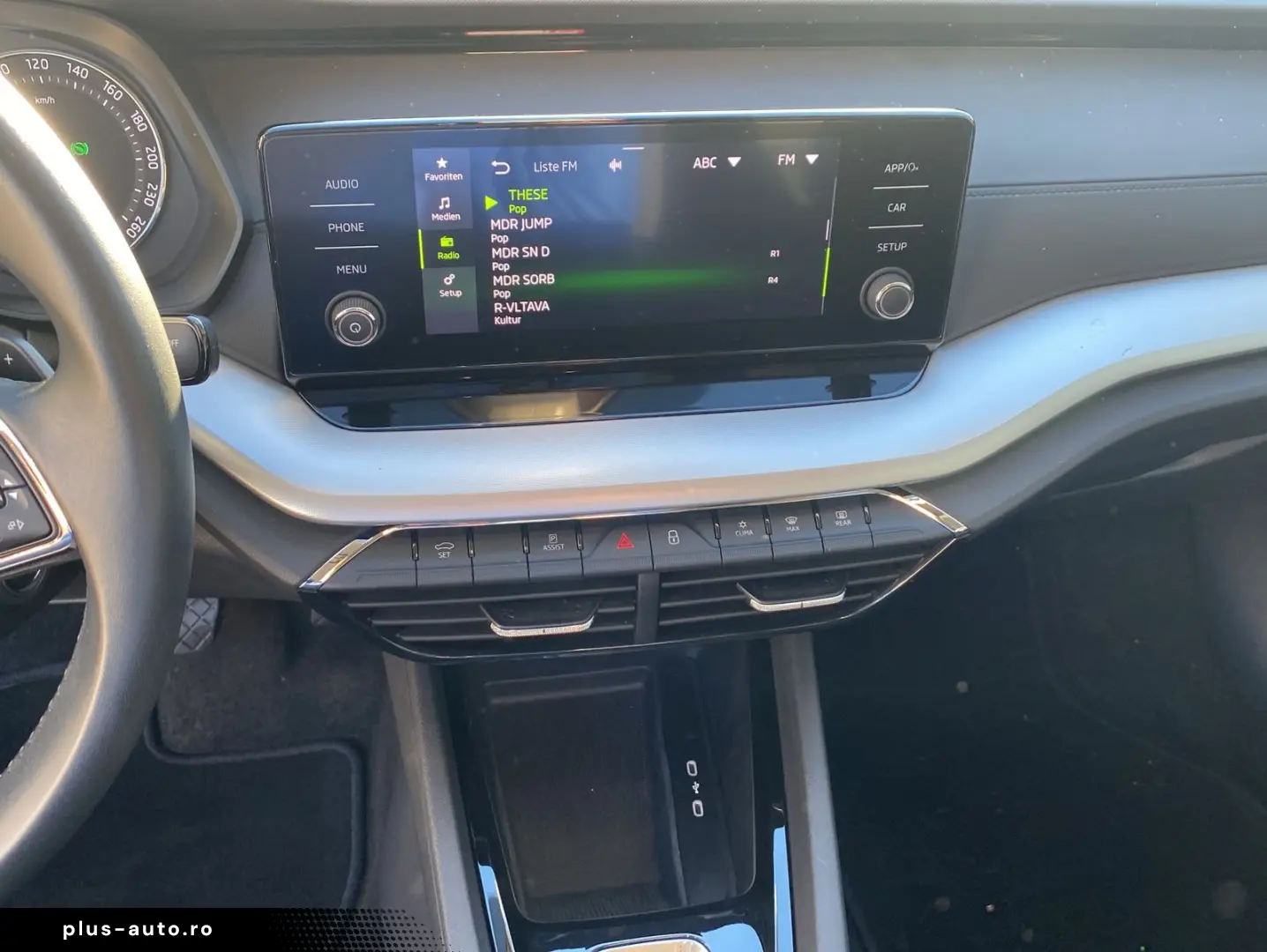 SKODA Octavia 1.0 TSI DSG Ambition Einparkhilfe LED