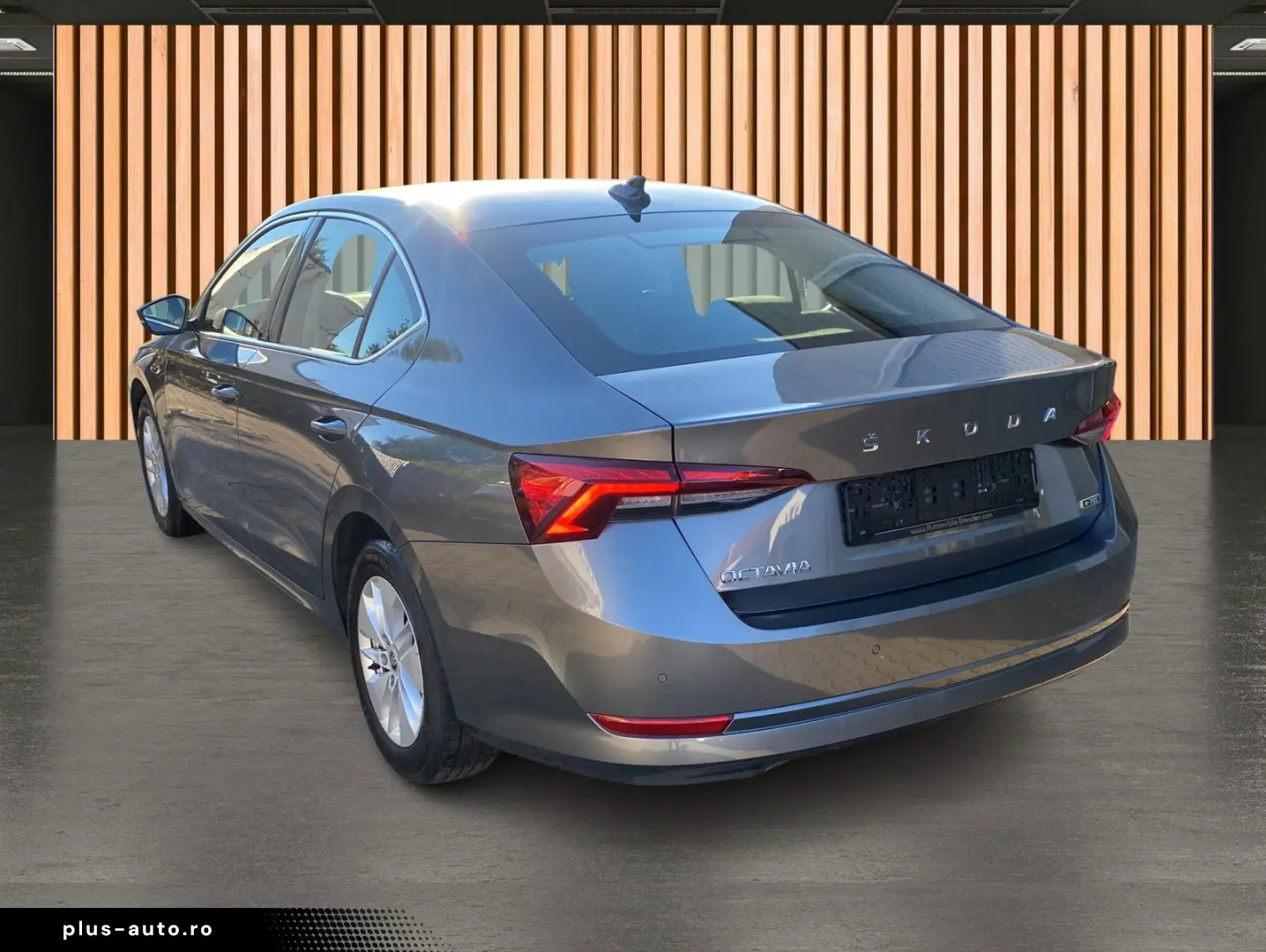 SKODA Octavia 1.0 TSI DSG Ambition Einparkhilfe LED