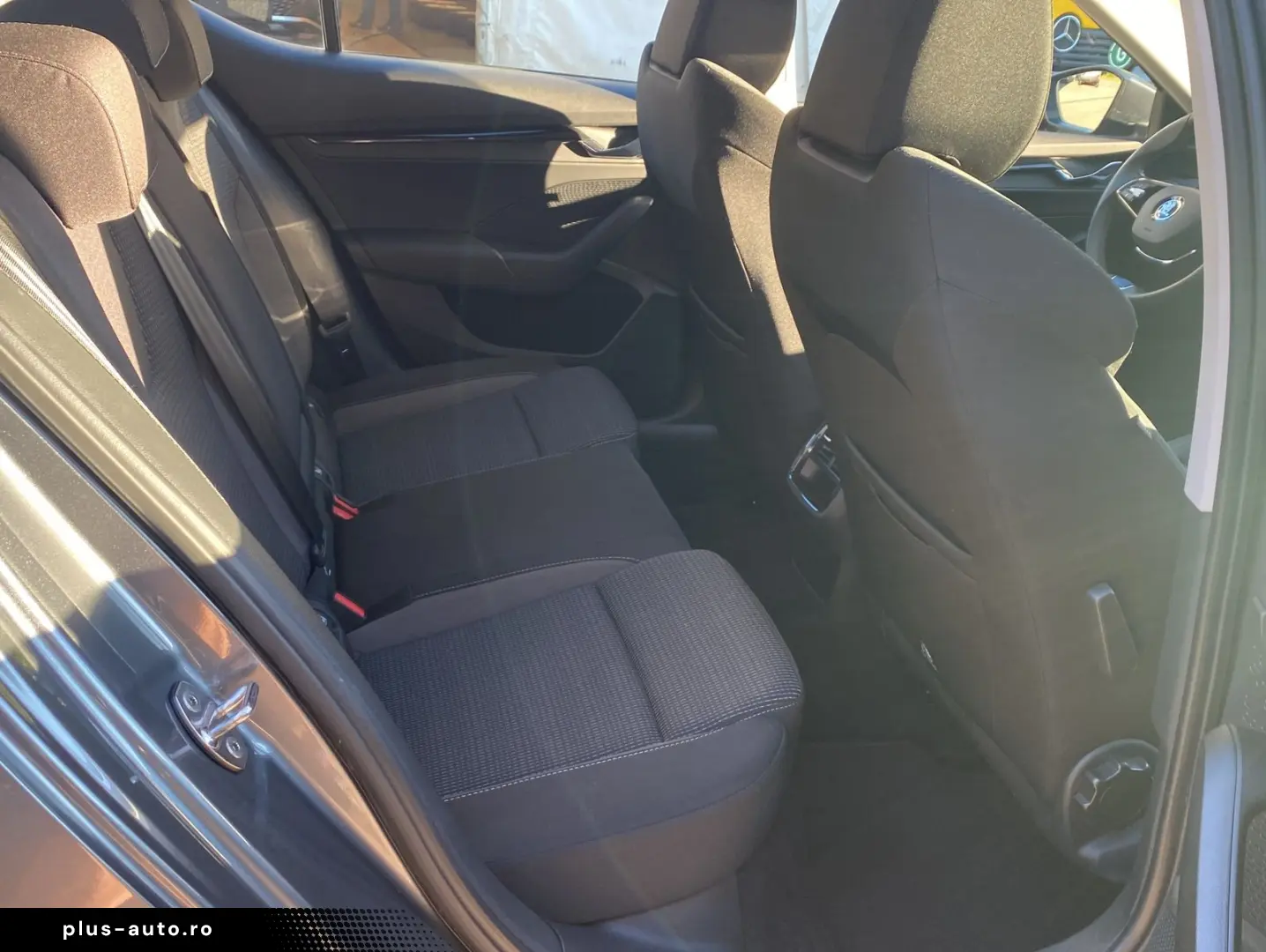 SKODA Octavia 1.0 TSI DSG Ambition Einparkhilfe LED