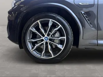 BMW X3 xDrive30e M Sport Navi Kamera Pano.Dach LED