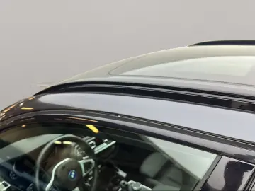 BMW X3 xDrive30e M Sport Navi Kamera Pano.Dach LED