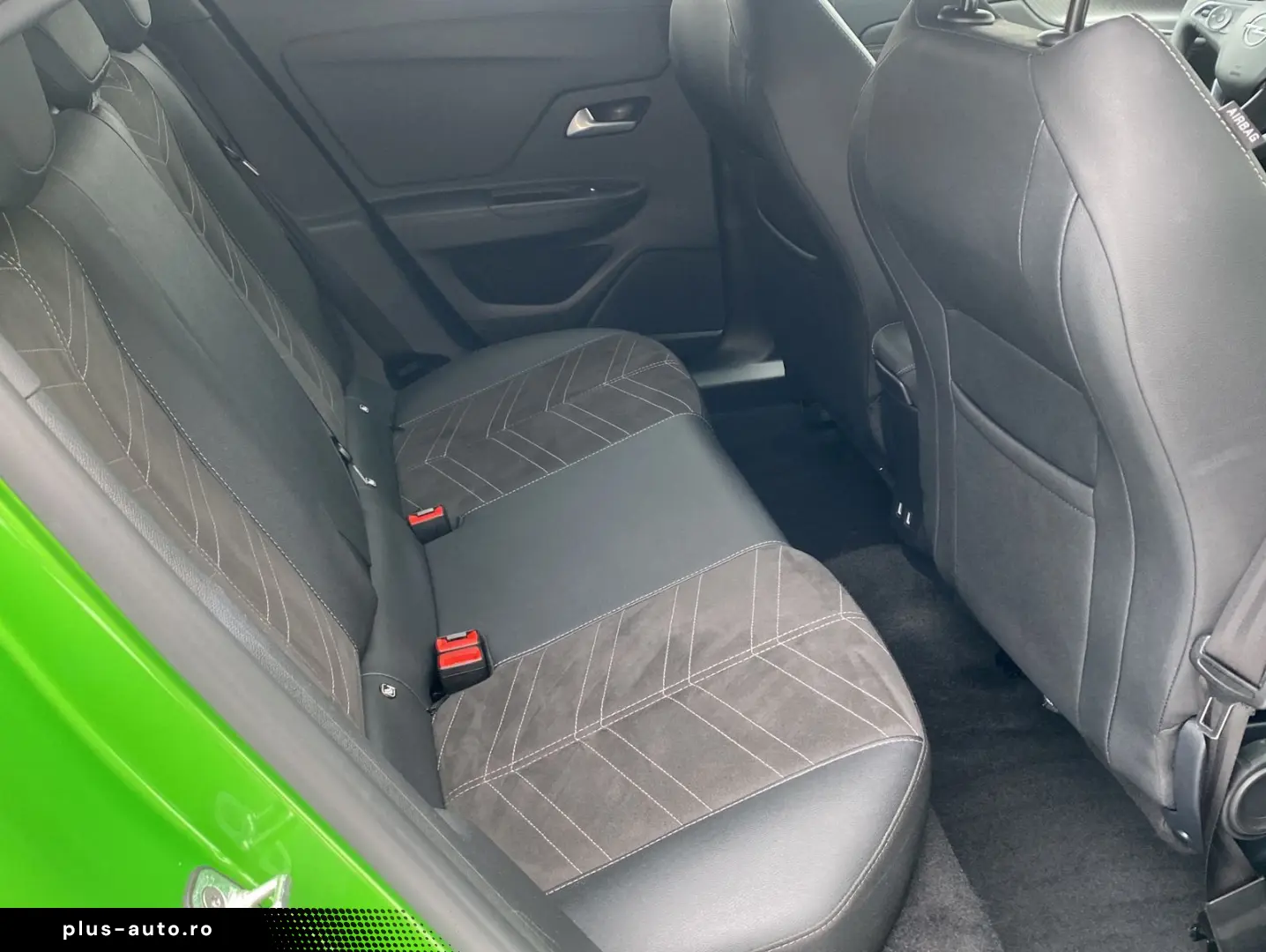 OPEL Mokka 1.2 Ultimate Automatik BlackPaket DAB Navi
