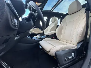 BMW X3 xDrive20i M Sport PANO AHK h&k RFK 20  HuD