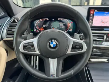 BMW X3 xDrive20i M Sport PANO AHK h&k RFK 20  HuD