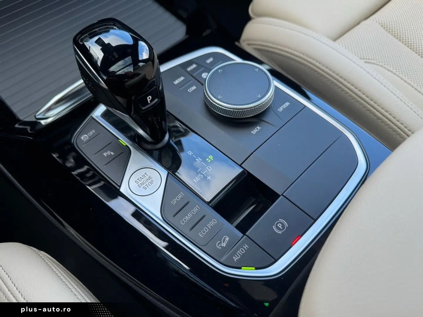 BMW X3 xDrive20i M Sport PANO AHK h&k RFK 20  HuD