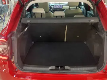 FIAT 600 1.2 Hybrid La Prima DCT6 ACC Navi Leder LED