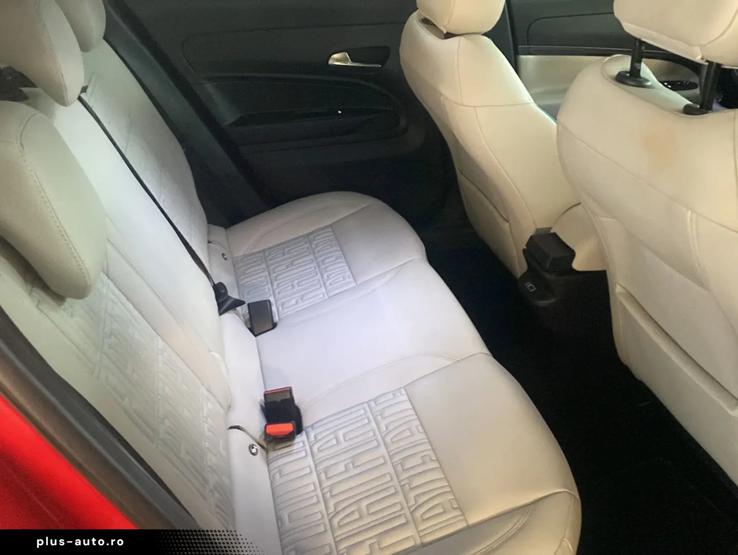 FIAT 600 1.2 Hybrid La Prima DCT6 ACC Navi Leder LED