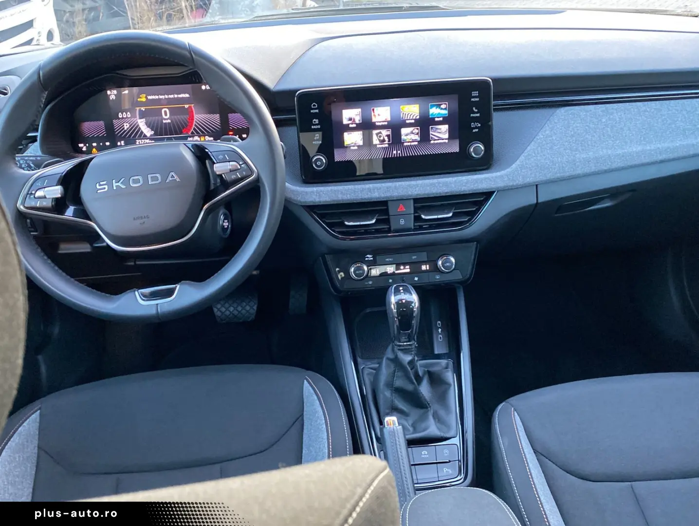 SKODA Kamiq 1.0 TSI DSG Selection DAB  Spurassist LED