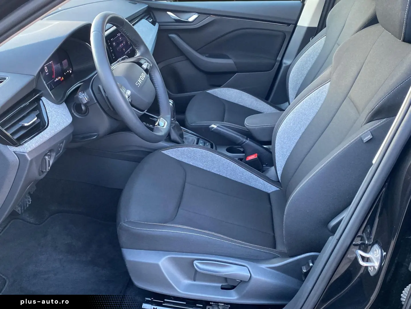SKODA Kamiq 1.0 TSI DSG Selection DAB  Spurassist LED